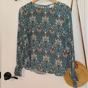 H&M green long sleeve